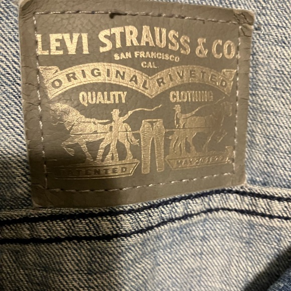 Levis Classic Denim Trucker Jean Jacket Woman's Size X Small Button Up Front - Picture 5 of 8